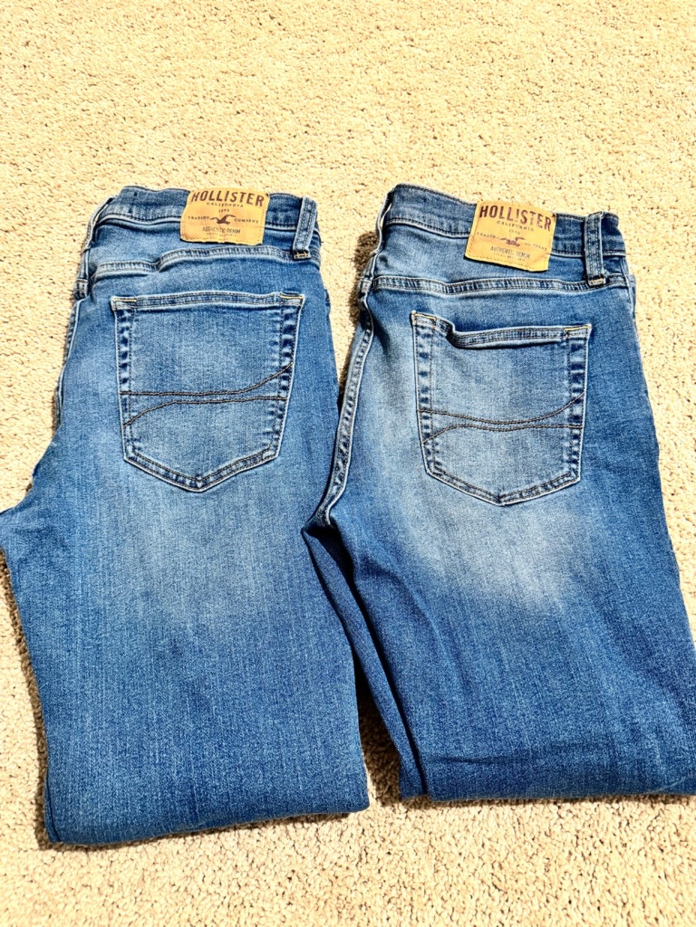 Hollister Medium Wash Denim Jeans - Blue